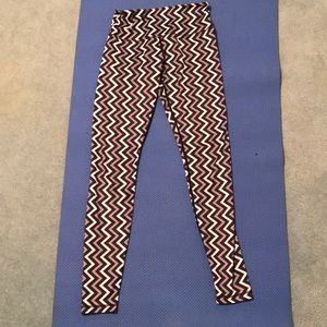 High waisted- high quality patterned leggings